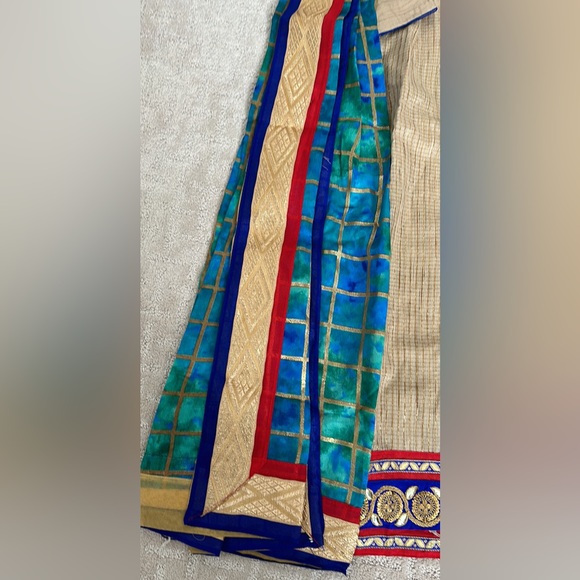 Indian Suit perfect for any Indian functions! - Picture 2 of 2